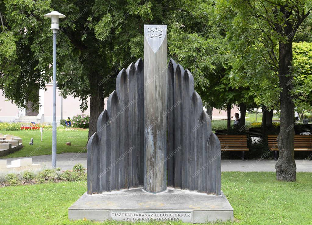 Városkép - Budapest - A csepeli Szent Imre tér