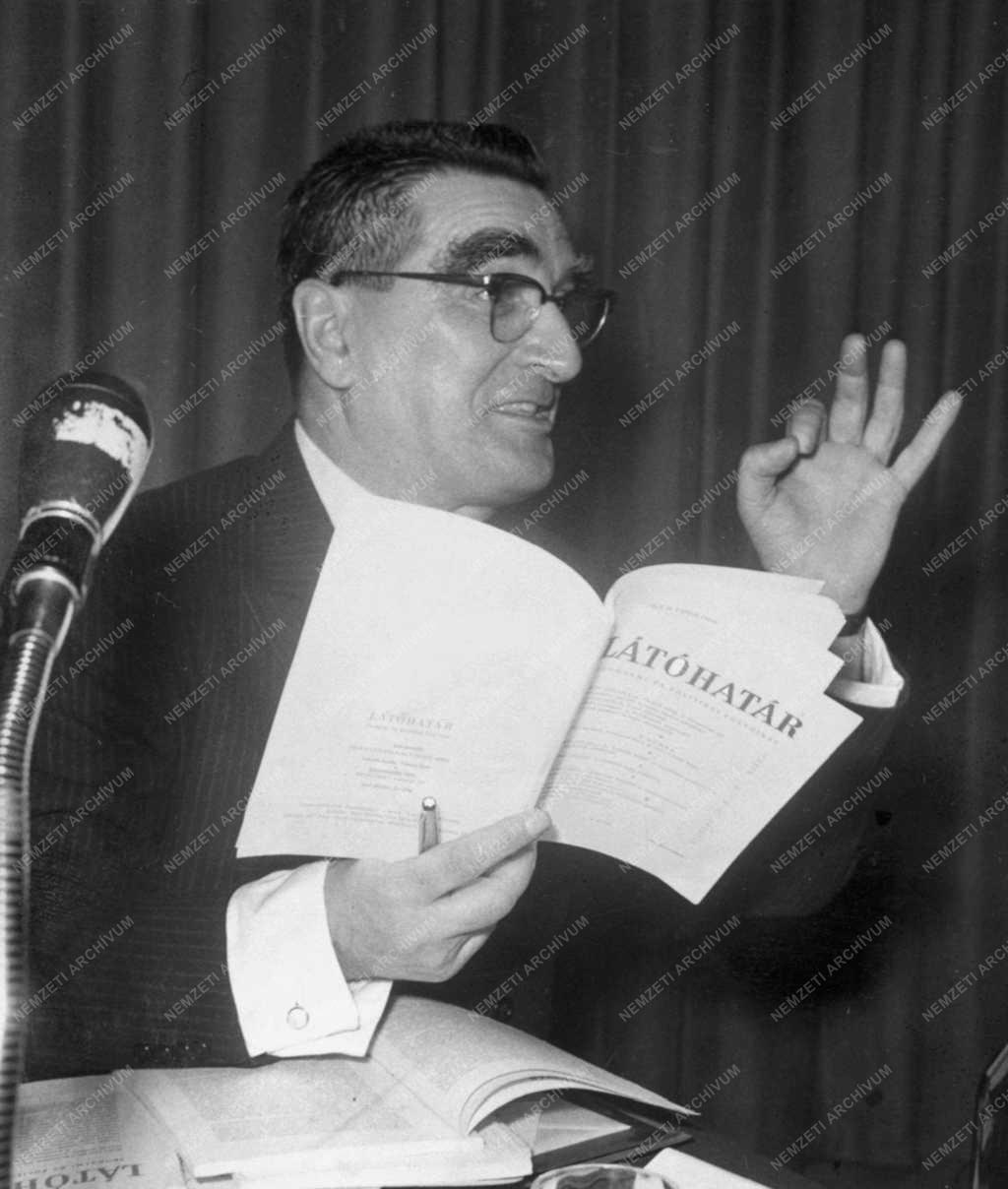 Kultúra - Sajtótájékoztató - Horváth Béla