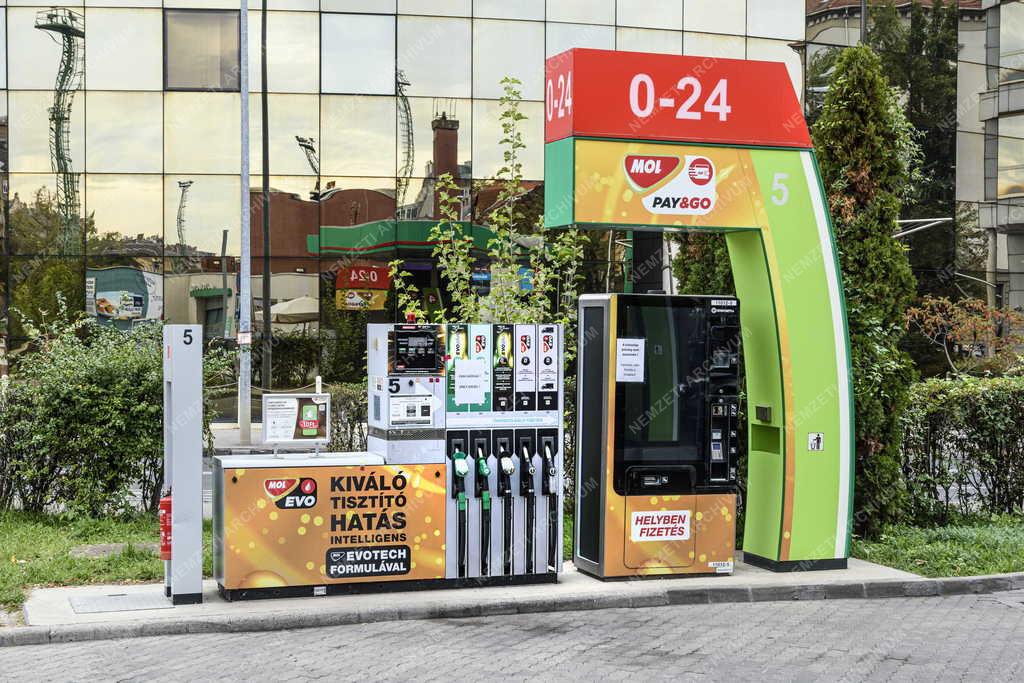 Energia - Közlekedés - MOL üzemanyagtöltő állomás a fővárosban