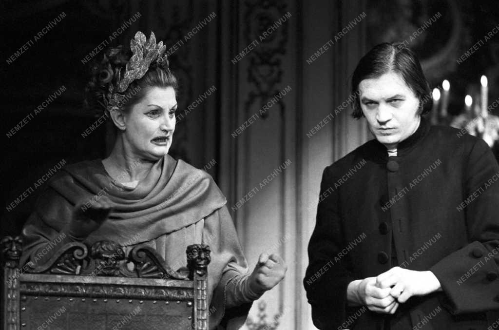 Kultúra - Színház - Moliere: Tudós nők