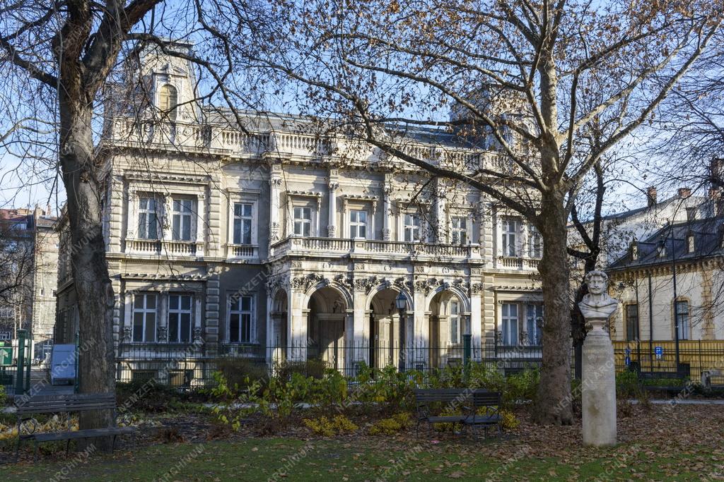 Városkép - Budapest - Károlyi Palota