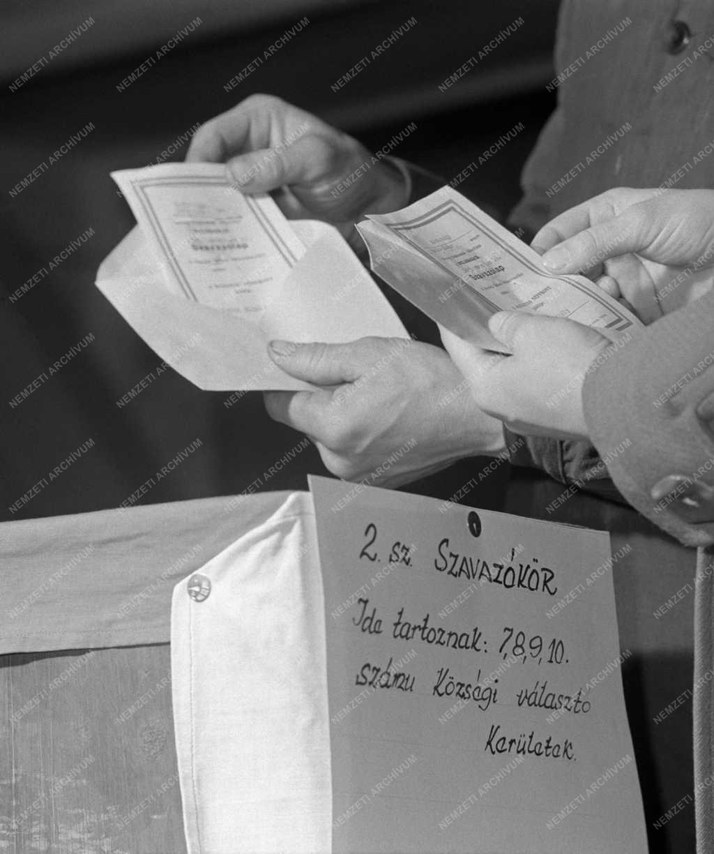 Közigazgatás - Az első tanácstag-választás az önállóvá váló Hortobágy községben