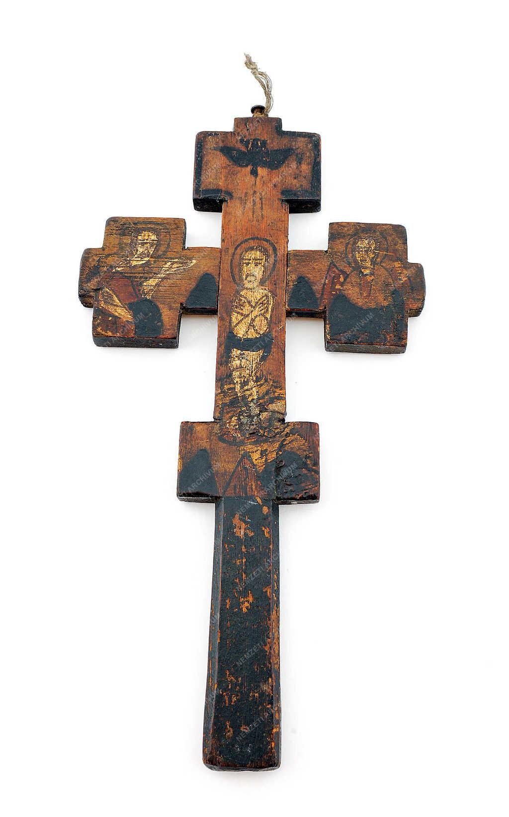 Vallás - Debrecen - Feszület