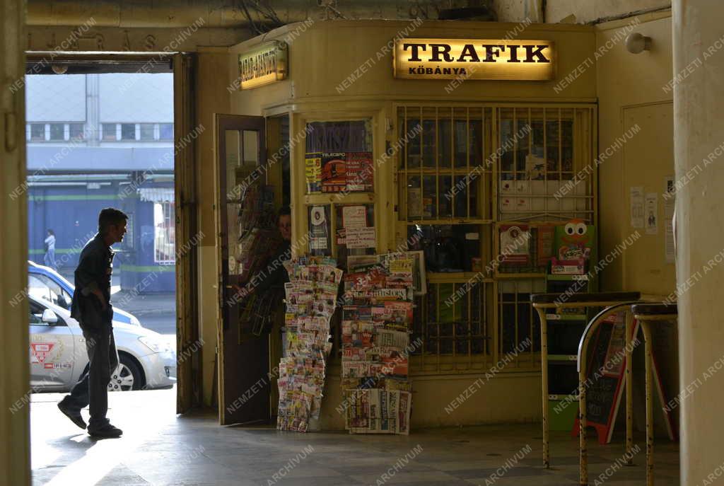 Városkép - Budapest - Trafik 