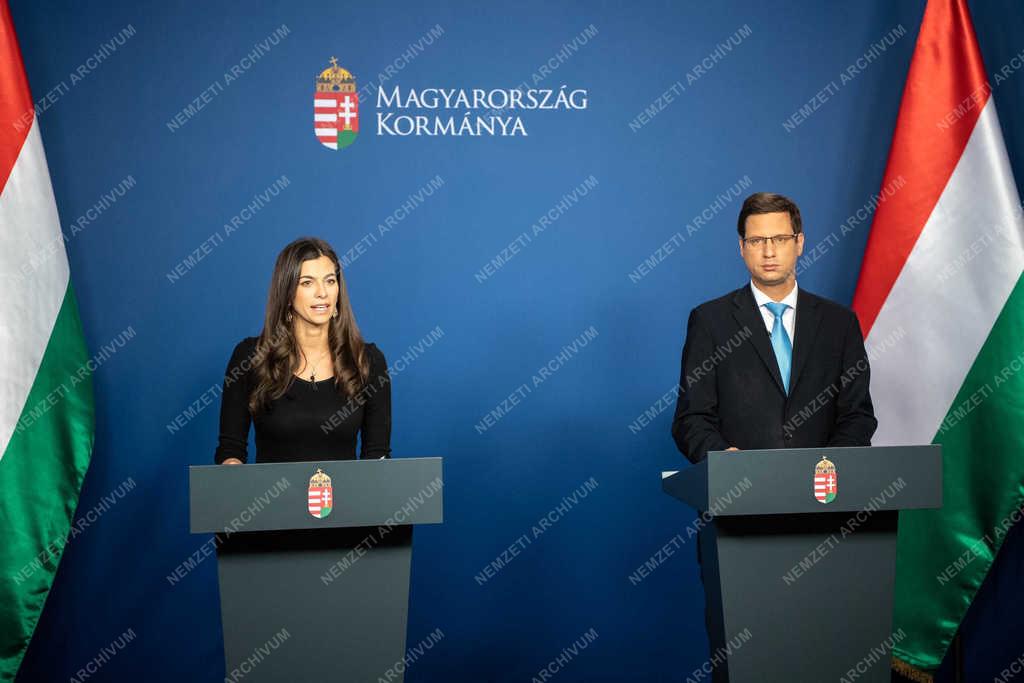 Kormányinfó
