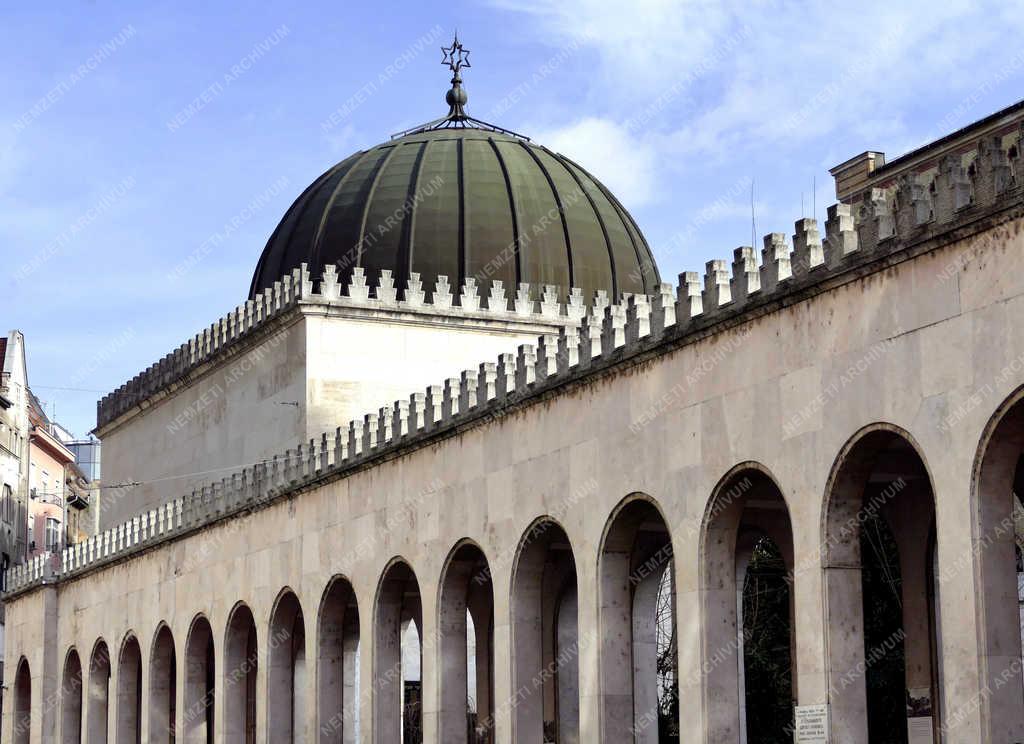 Egyházi épület - Budapest - A Nagy zsinagóga 