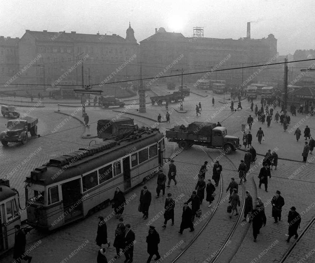 A szerző válogatása - A Boráros tér
