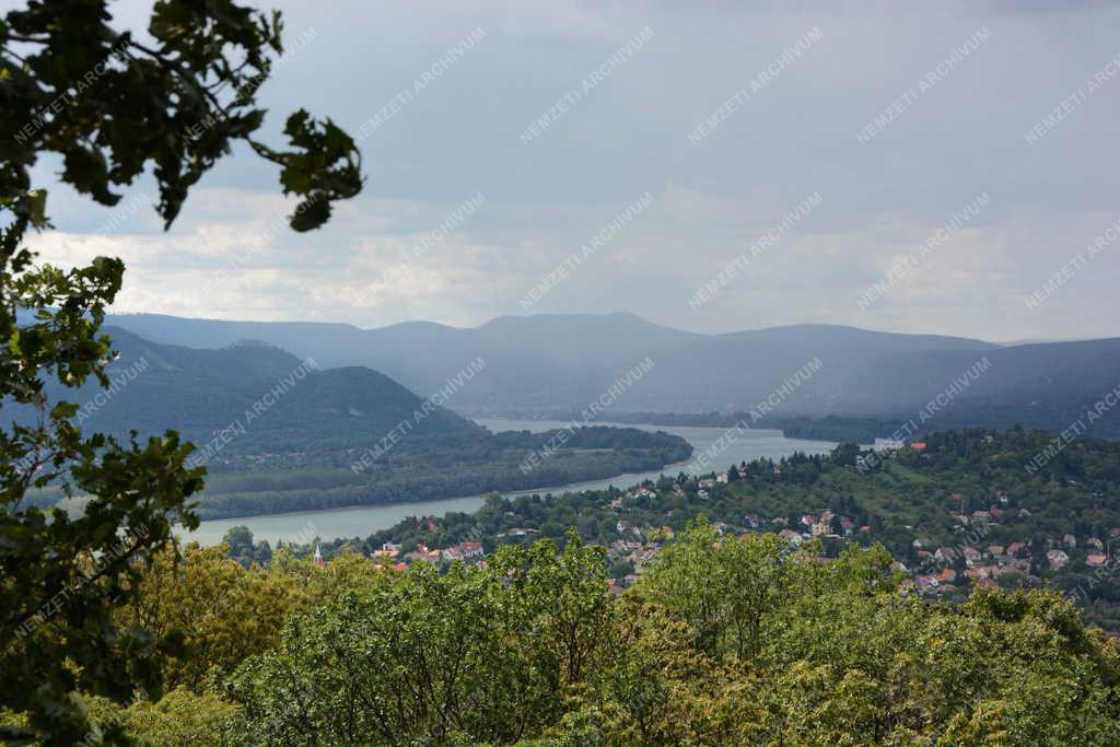 Időjárás - Verőce - Záporeső a Dunakanyarban
