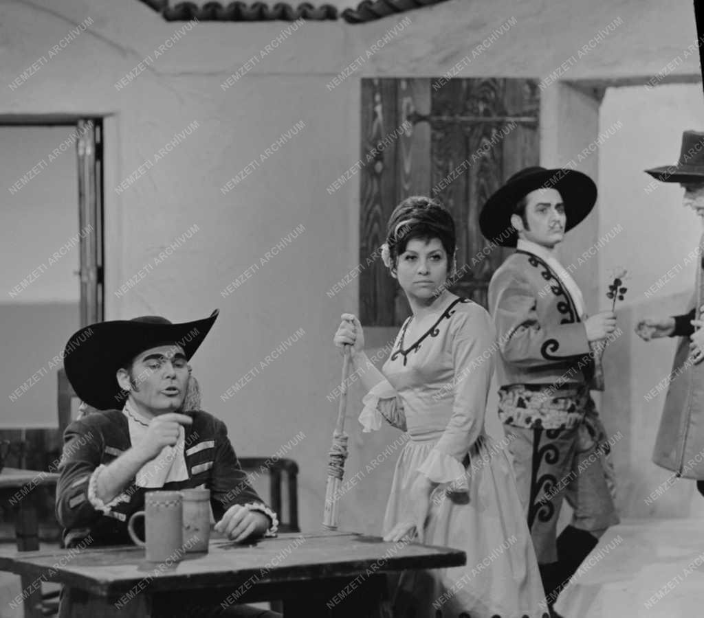 Kultúra - Tévéfilm - Garcia Lorca: Csodálatos Vargáné 