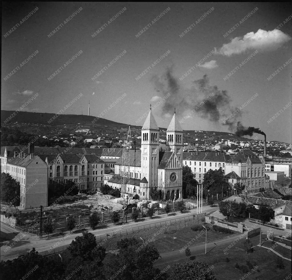 Pécs