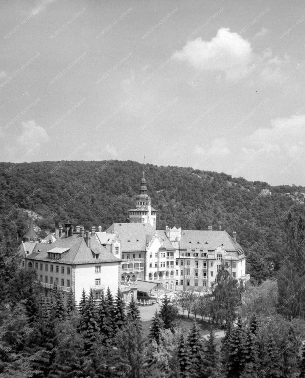 Építészet - Lillafüred - Palota Szálló