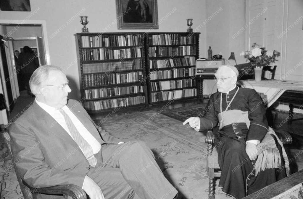 Külkapcsolat - Helmut Kohl és Lékai László bíboros találkozója