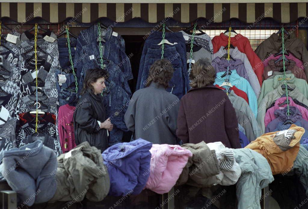 Táj, város - Budapesti pillanatképek