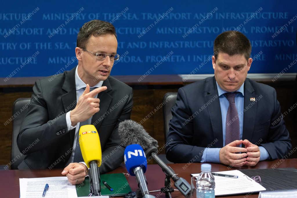 Szijjártó Péter Zágrábban 