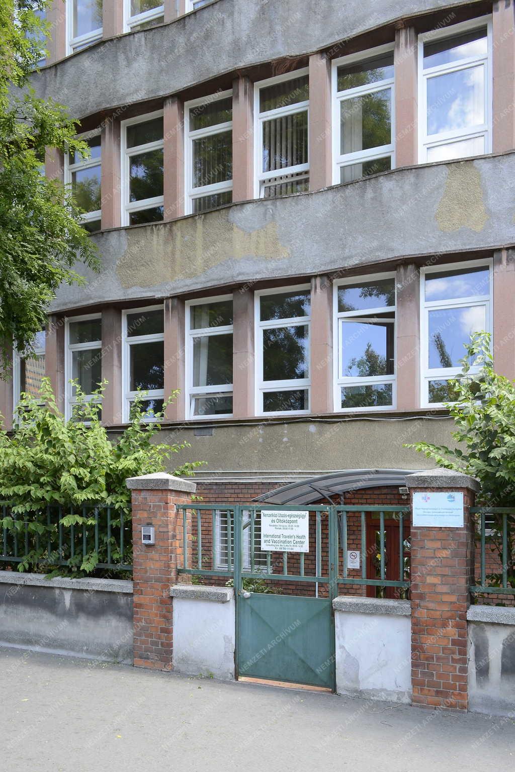 Városkép - Budapest - Közhivatal