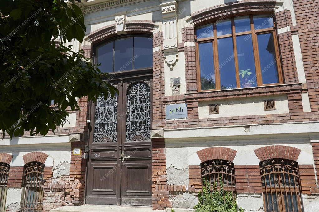 Közigazgatás - Nemzeti Élelmiszerlánc-biztonsági Hivatal