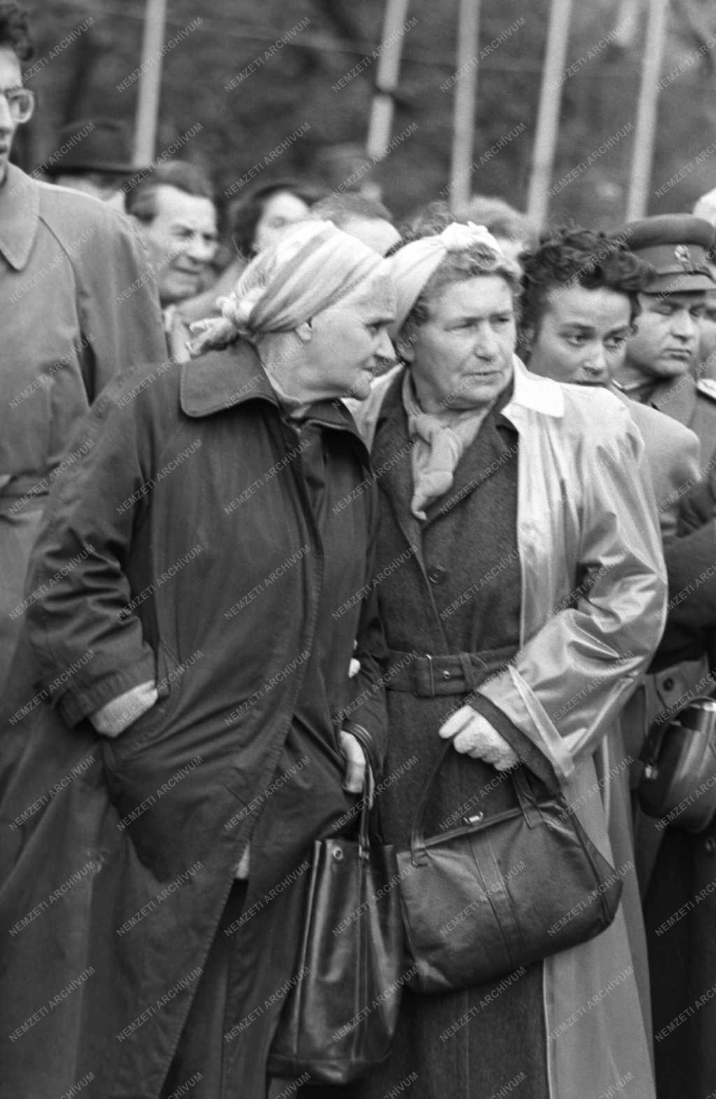 Rajk László és társai újratemetése