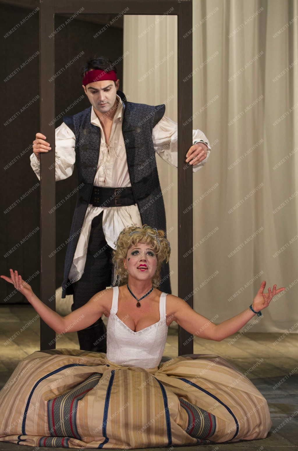 Kultúra - Budapest - Moliére: A fösvény