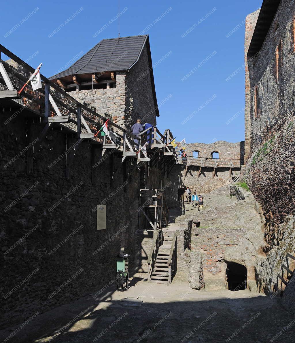 Műemlék - Boldogkő vára