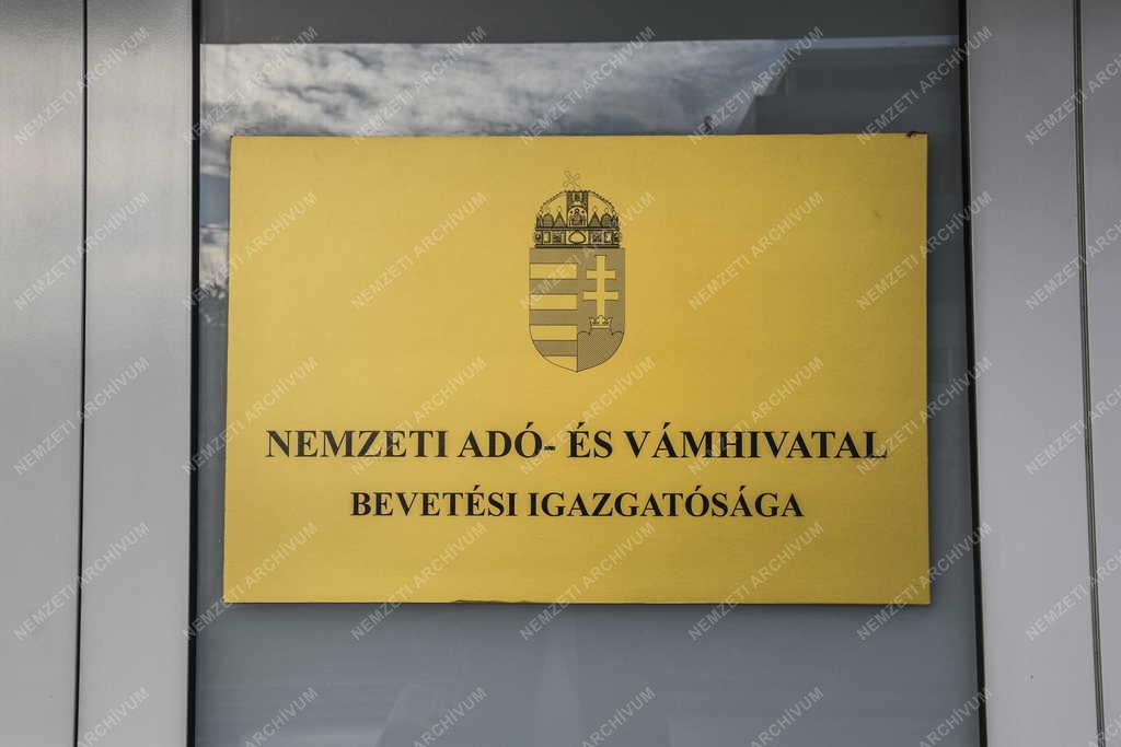 Közigazgatás - Budapest - NAV Bevetési Igazgatóság