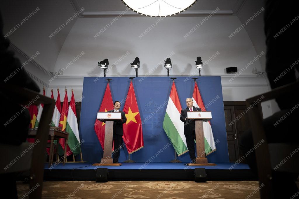 Orbán Viktor fogadta a vietnami miniszterelnököt