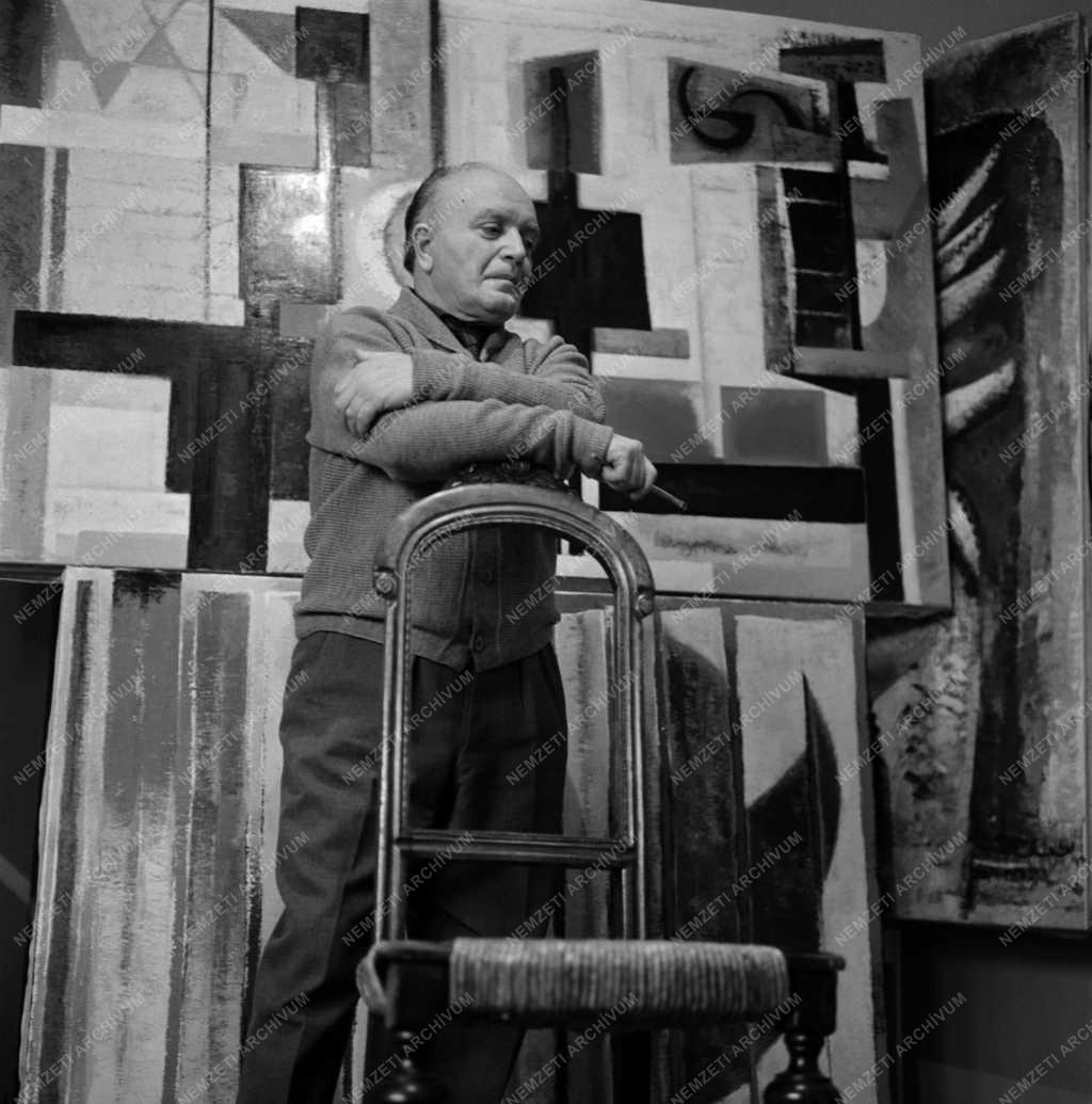 Kultúra - Martyn Ferenc Munkácsy-díjas festőművész 