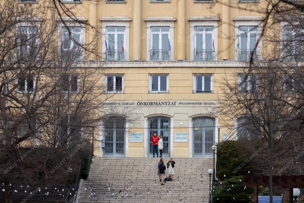 Önkormányzat - Budapest - II. kerületi Polgármesteri Hivatal