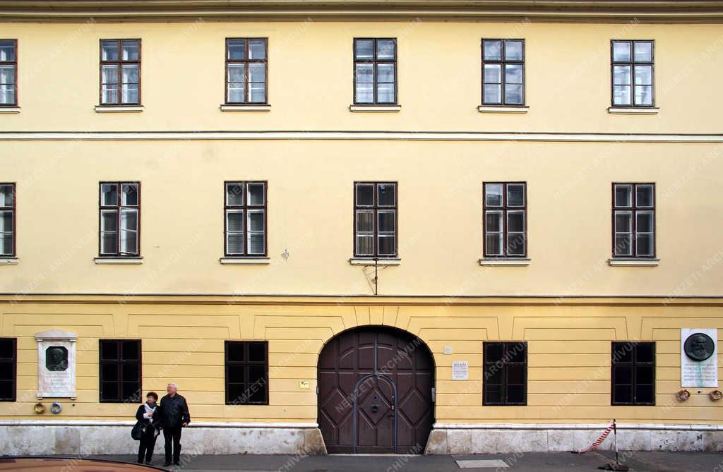 Épület - Budapest - Táncsics börtöne