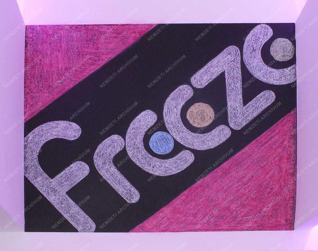 Reklám - Budapest - A Freeze Frozen Yoghurt logója