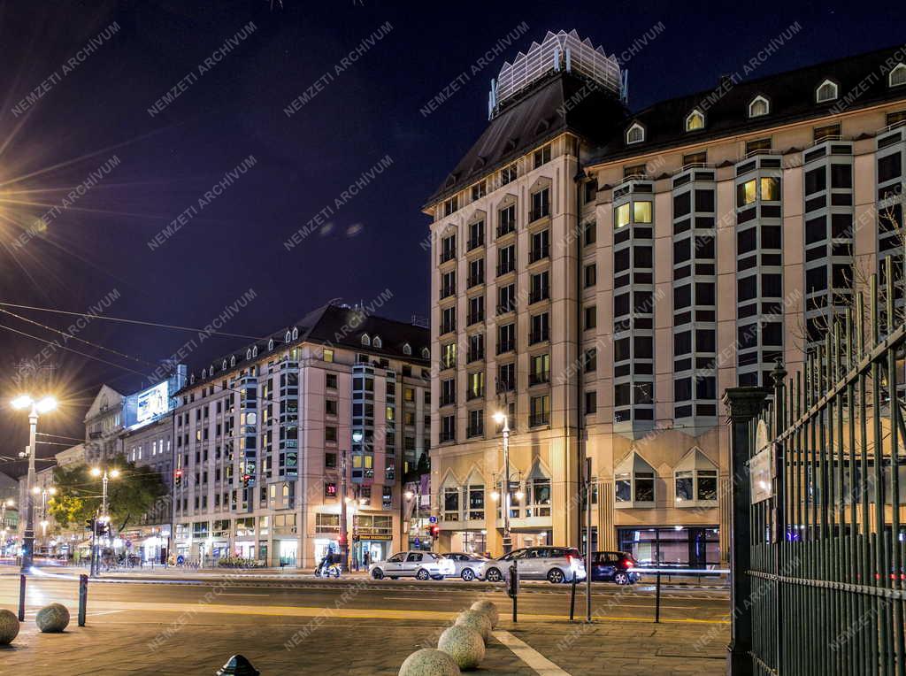 Épület - Budapest  - A Mercure Budapest Korona szálloda
