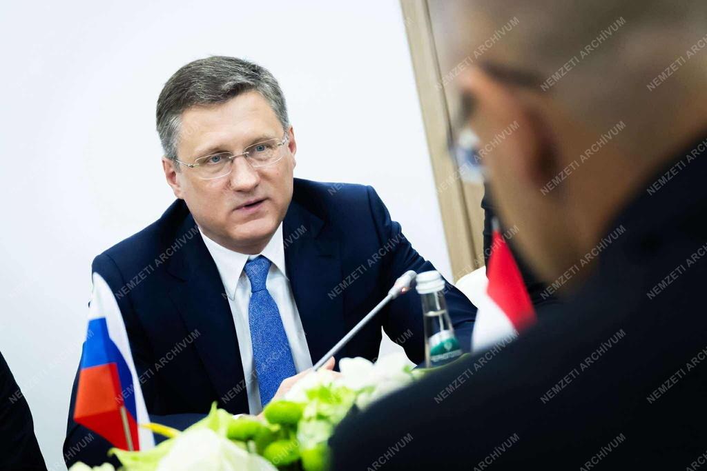 Szijjártó Péter Szentpéterváron