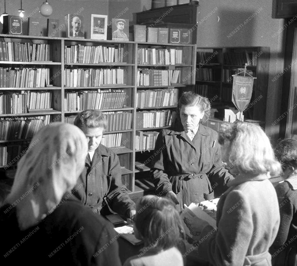 Kultúra - A Könyvhéttel kapcsolatos események