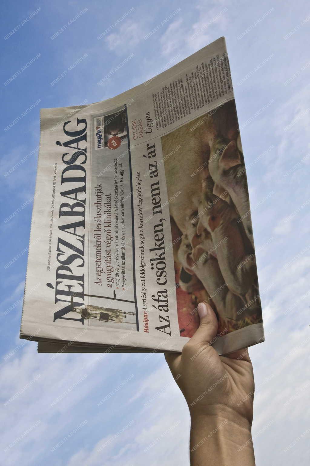Média - Budapest - Népszabadság politikai napilap
