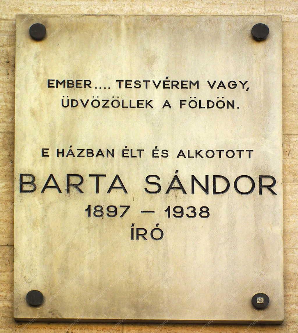 Emléktábla - Budapest - Barta Sándor író emléktáblája