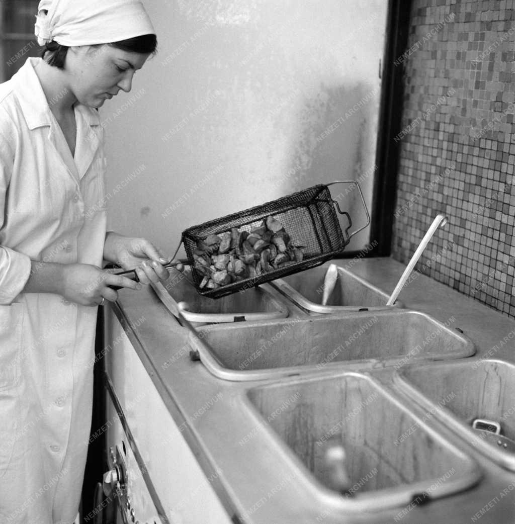 Vendéglátás - Ételbár