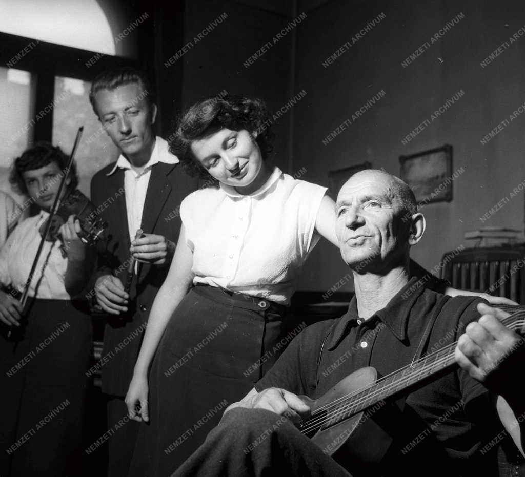 Kultúra - Zene - Próbál a Tersánszky-együttes