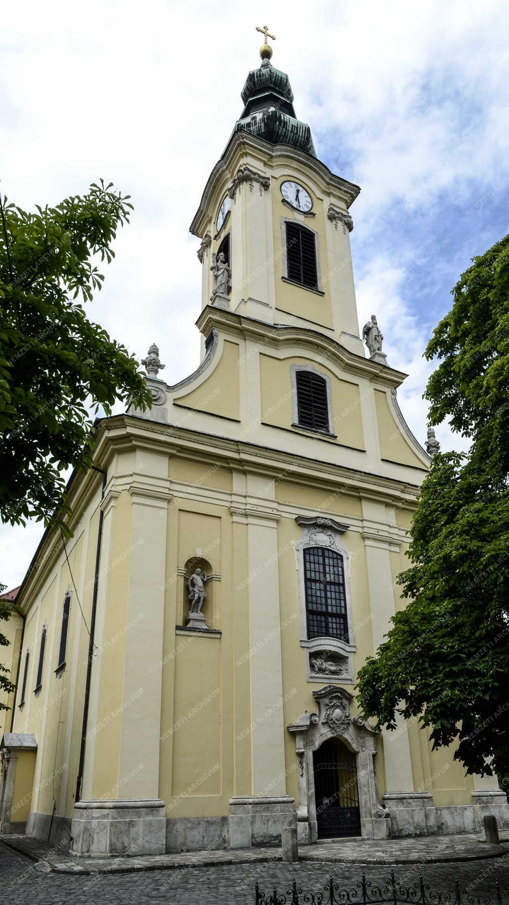 Egyházi épület - Budapest - Szent Péter és Pál-plébániatemplom