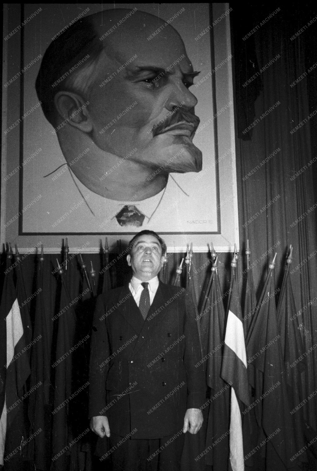 Emlékünnep - Lenin halálának évfordulója