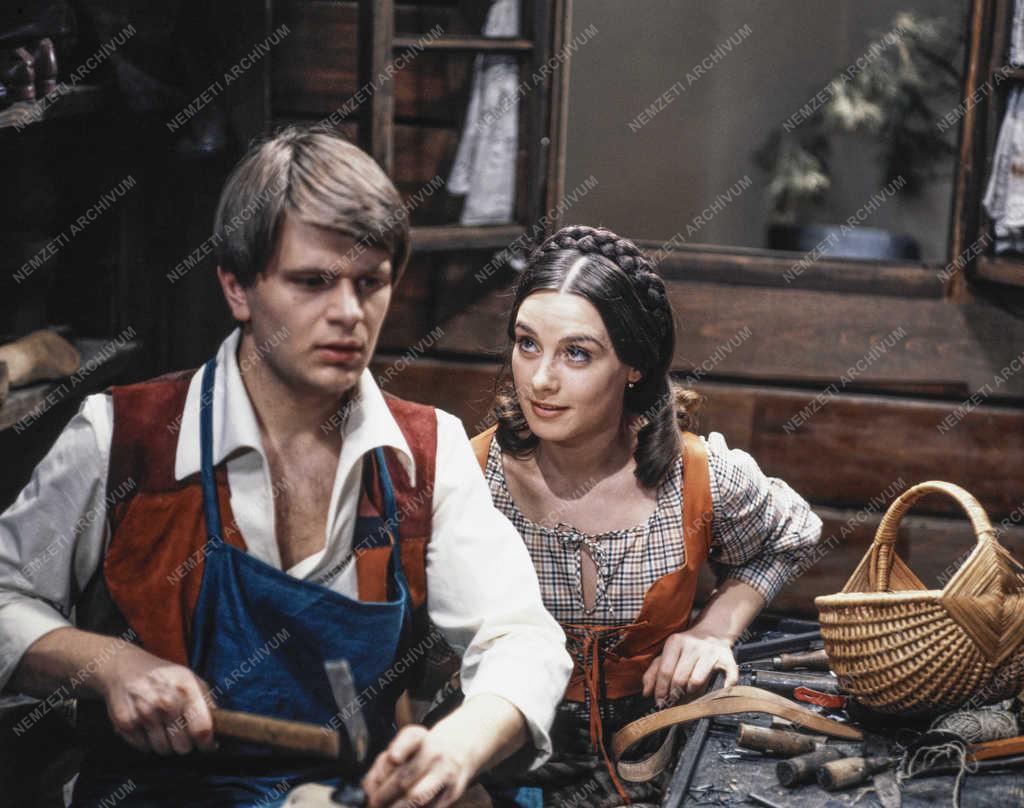 Kultúra - Film - A dicsekvő varga című tv-film forgatása