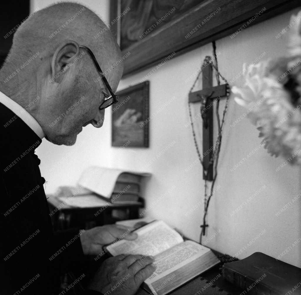 Éedekesség - Egyház - Emmaus-kápolna a Szent György-hegyen