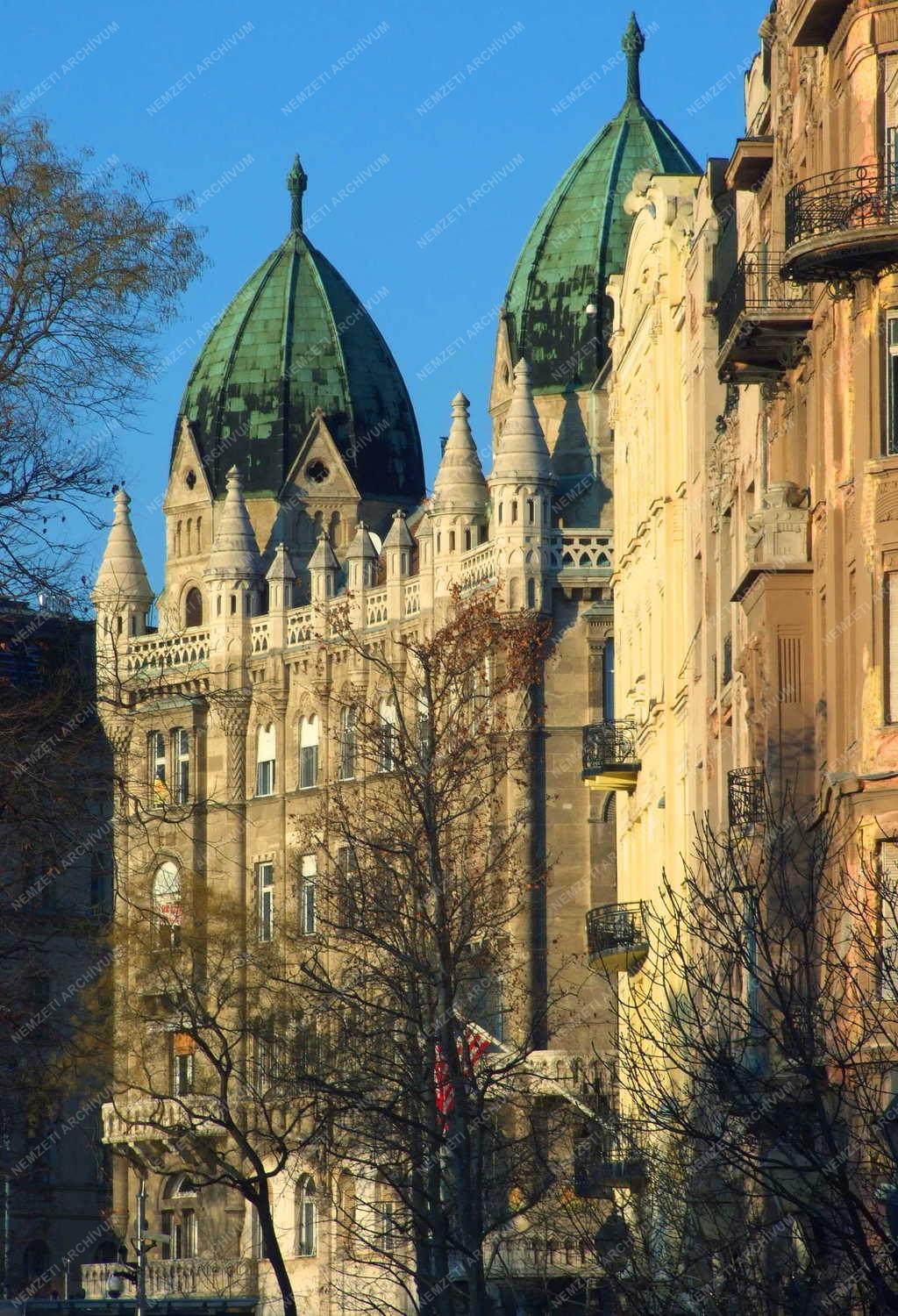Városkép - Budapest - Szabadság tér