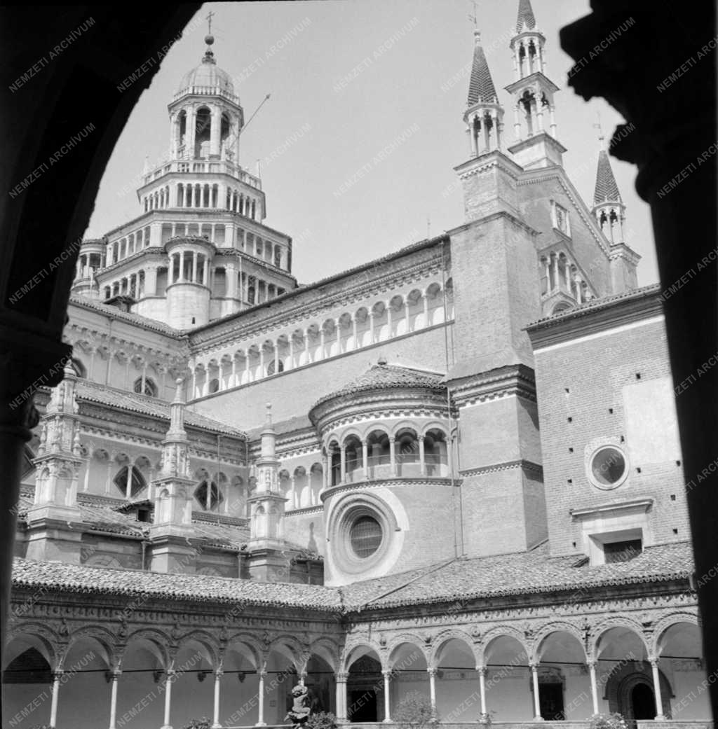 Városkép - Olaszország - Pavia