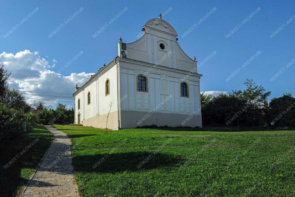 Egyházi épület - Mád - Zsinagóga