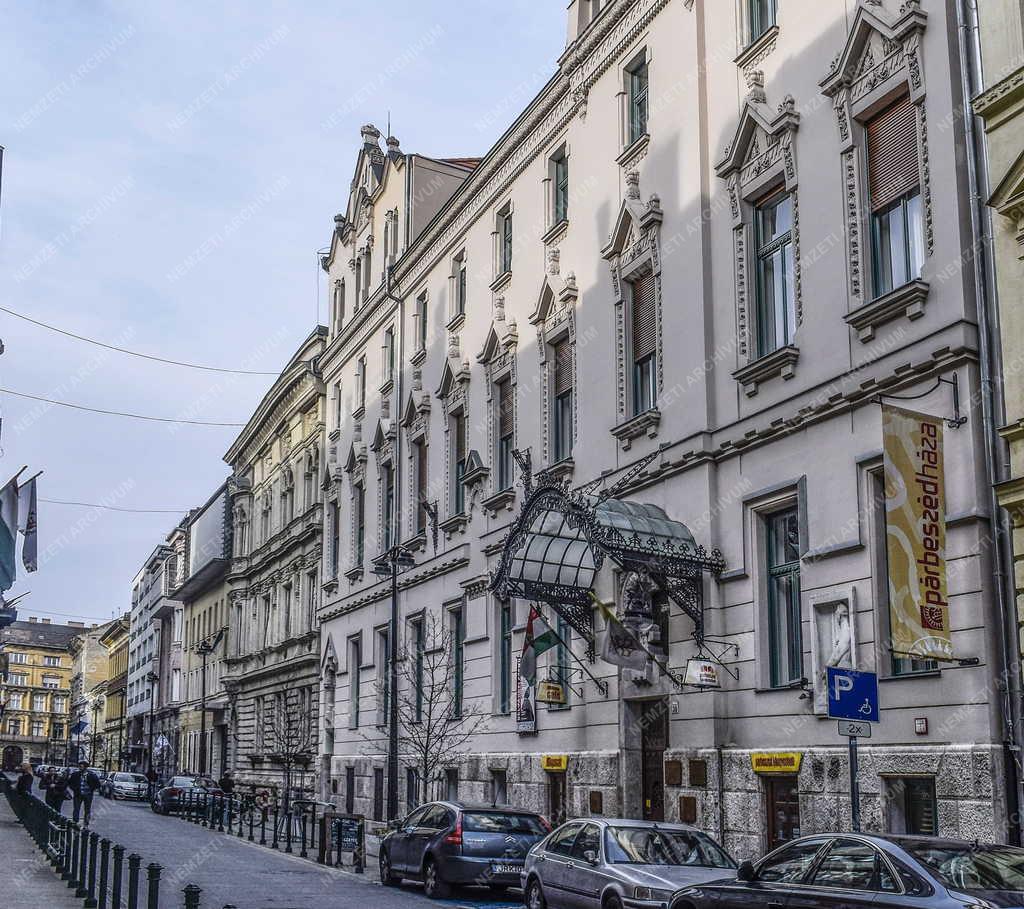 Városkép - Budapest - Párbeszéd Háza