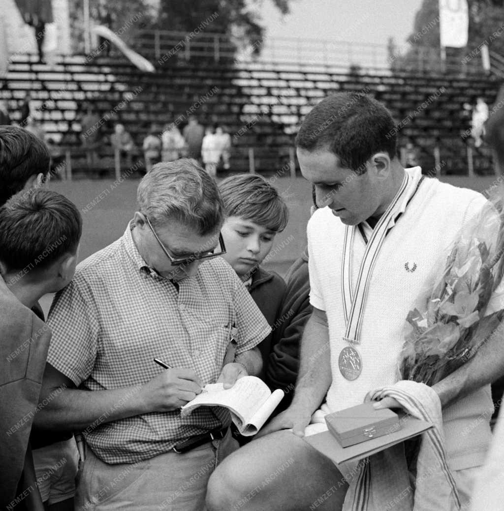 Sport - Az 1965-ös Universiade Budapesten