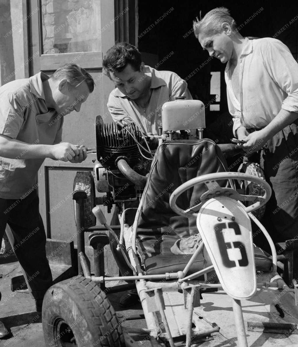 Sport - Autóverseny - Gokart