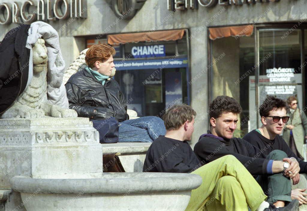 Táj, város - Budapesti pillanatképek