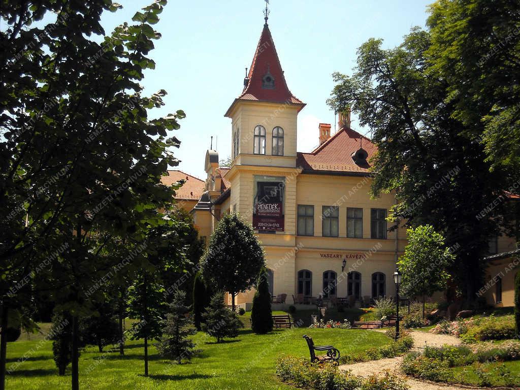 Városkép - Balatonfüred - A Vaszary-villa