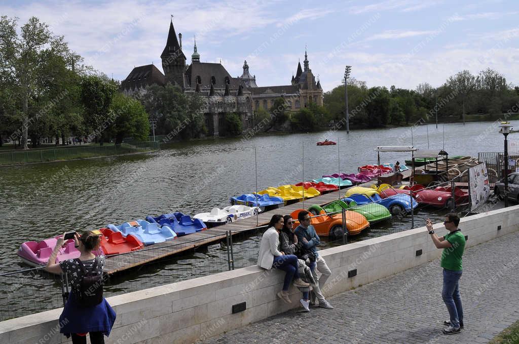 Városkép - Budapest - Városligeti tó