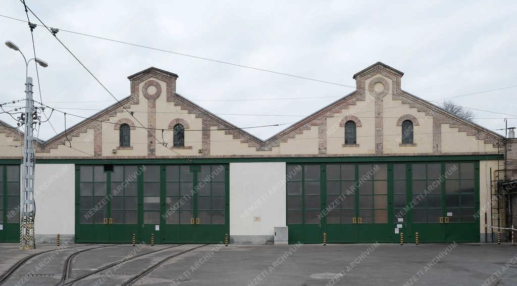 Közlekedés - Budapest - Kelenföldi villamos kocsiszín